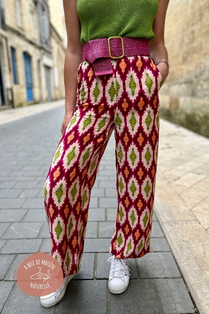 Pantalon Emma, couleur rose, taille haute, taille élastique à l'arrière, coupe fluide et matière agréable