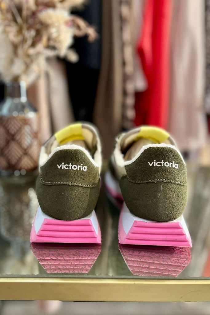 Baskets Jade, couleur kaki et rose, marque Victoria, ultra confortable