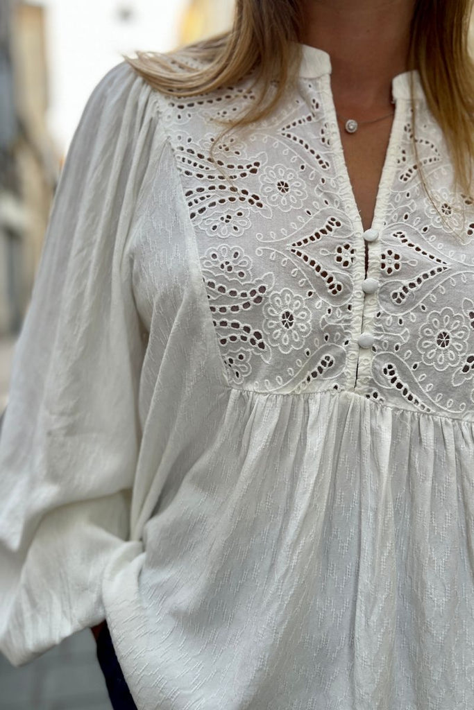 Blouse Vityra, couleur blanc, marque Vila, manches longues