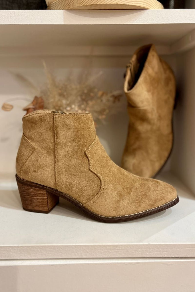 Bottines Charlie, couleur beige, style sandiags, hauteur talon 6 cm