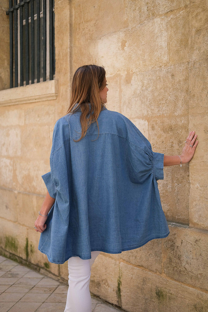 Chemise Kuinn, couleur bleu, marque Rue Mazarine, coupe large et longue