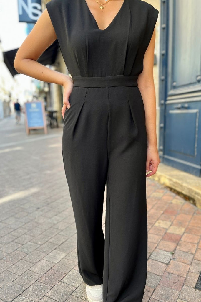Combinaison pantalon Marylene, couleur noir, marque Artlove, sans manches, encolure V, taille cintrée