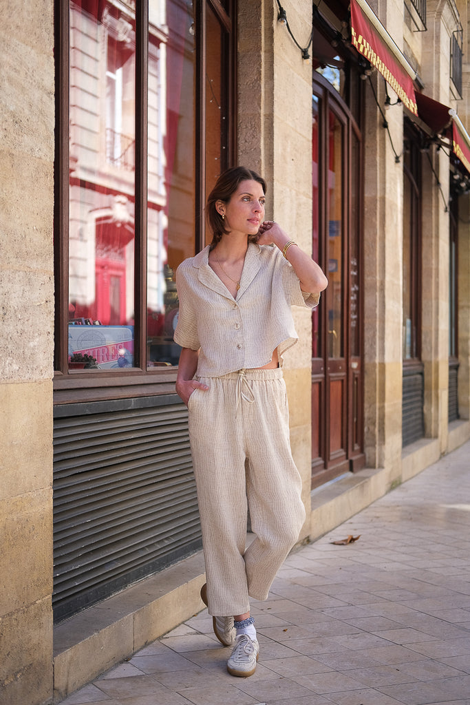 Pantalon Hortense, couleur beige, marque The Korner