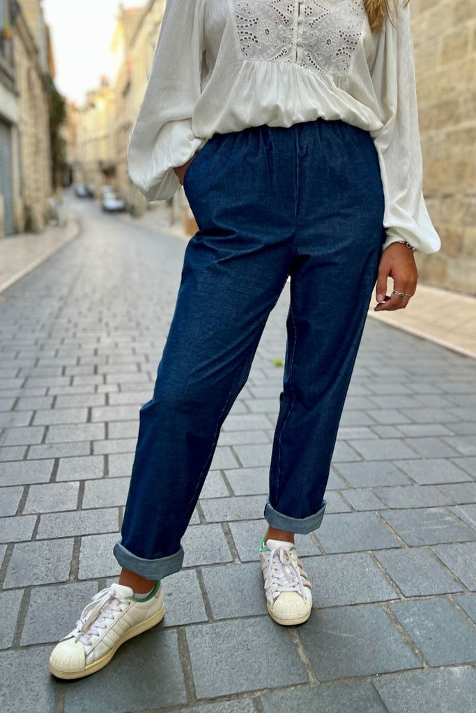 Pantalon Oxalis, couleur bleu, marque Frnch, taille haute et élastique