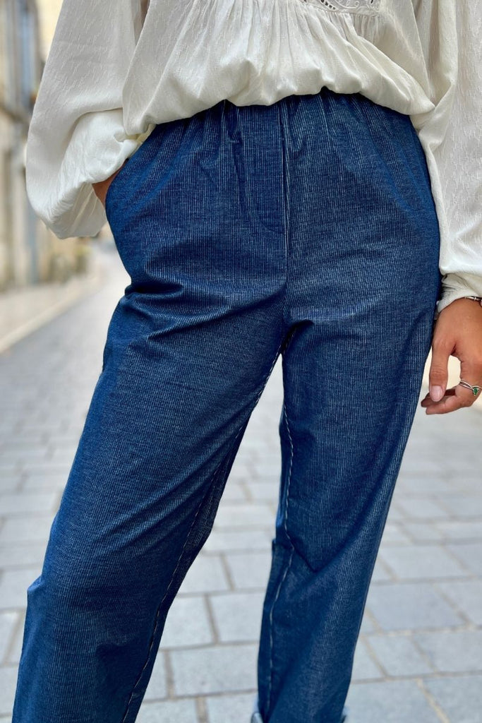 Pantalon Oxalis, couleur bleu, marque Frnch, taille haute et élastique