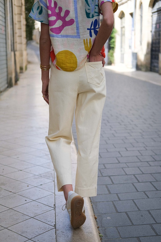 Pantalon Primo, couleur beige, marque Laure et Max, coupe droite