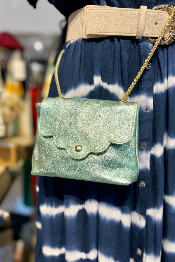 Sac Pitinu, 100% Cuir, bandoulière chainette non réglable, non amovible, 5 coloris : bleu éléctrique, rose doré, noir, vert d'eau et doré