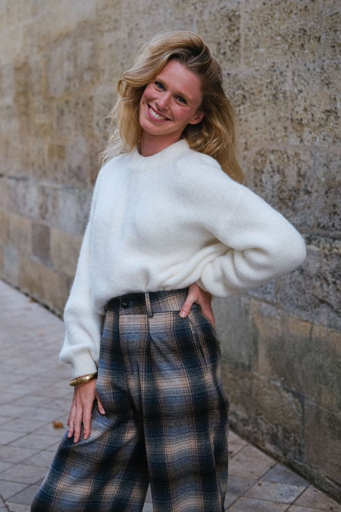 Pull Mia, couleur écru, marque Laure + Max