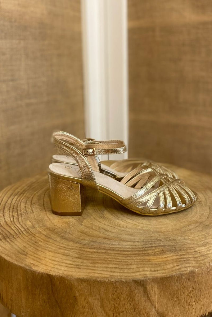Sandales Alba, couleur doré, semelle intérieure cuir, petit talon, idéale cérémonie