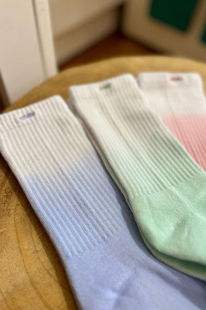 Chaussettes Moustache, marque Monsieur Moustache, 3 coloris : bleu, rose et vert, Tie and dye, chaussettes hautes, taille unique